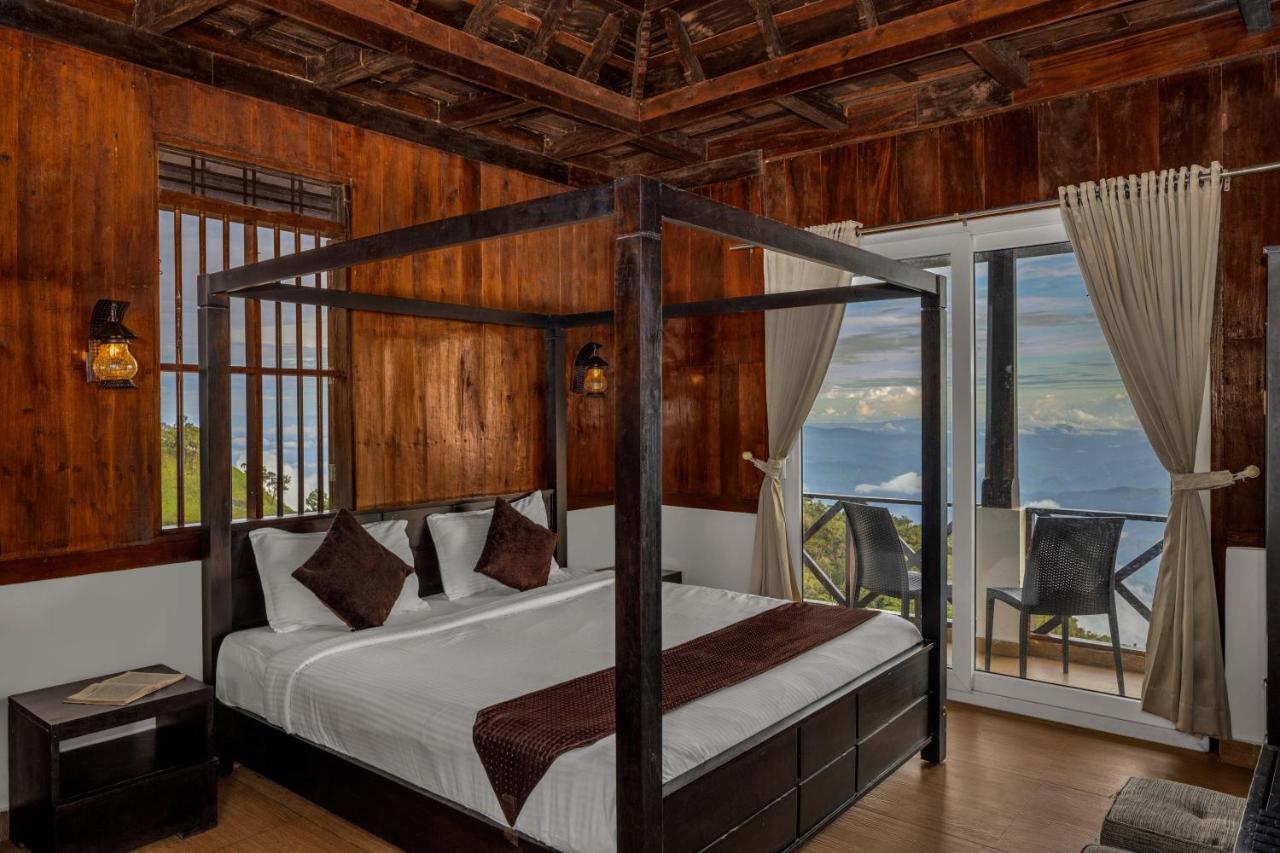 Forest County Hotel Мунар Екстериор снимка