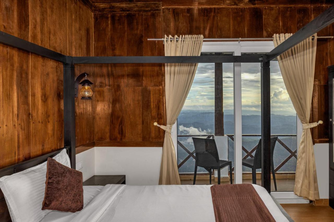 Forest County Hotel Мунар Екстериор снимка