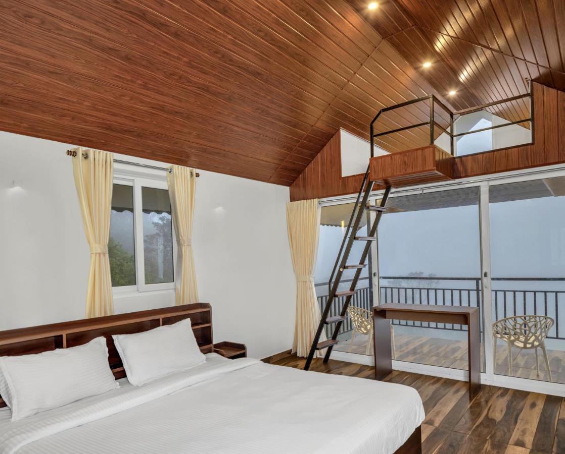 Forest County Hotel Мунар Екстериор снимка