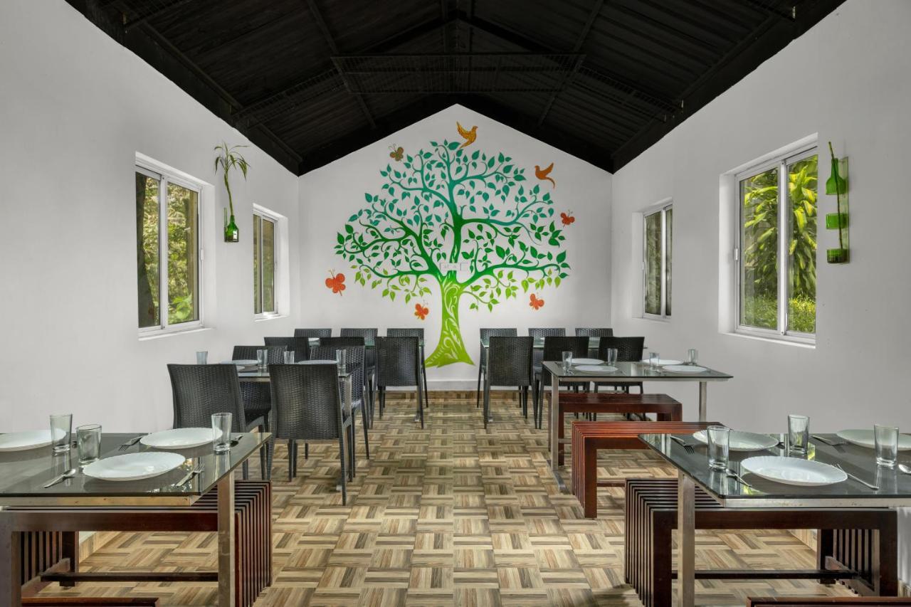 Forest County Hotel Мунар Екстериор снимка